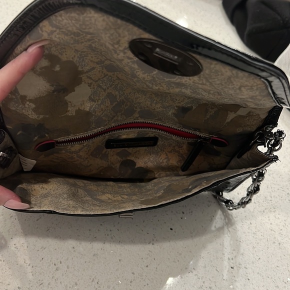 Elliott Lucca Purse - Picture 9 of 11